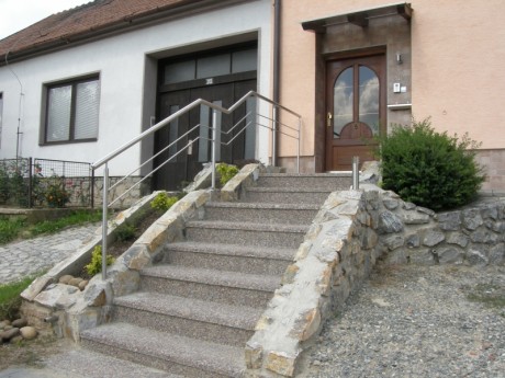 Vymývaný schod